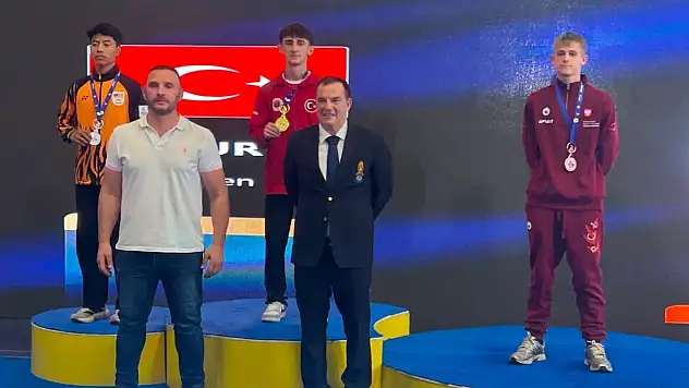 Kastamonulu Milli Sporcu 3. kez Dünya Şampiyonu!