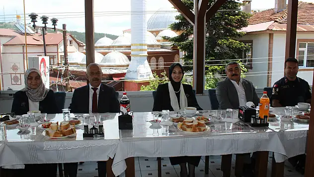 Kaymakam Büşra Çelebi'ye Veda Programı Düzenlendi