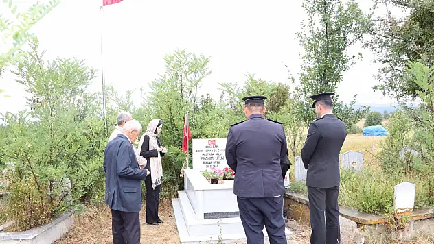 Kaymakam Duramaz'dan Şehitlere Vefa