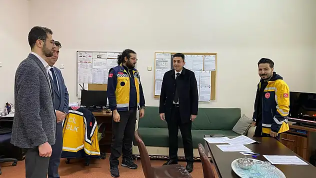 Kaymakam Karaselvi'den, Pınarbaşı İlçe Devlet Hastanesine Ziyaret
