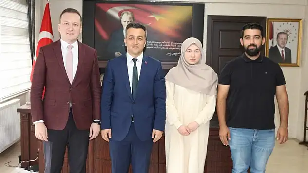 Kaymakam Kılıç'tan öğrencilere tebrik