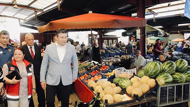 Kaymakam Necdet Uçar Halk Pazarı'nda Esnafla Buluştu