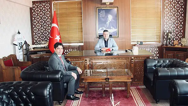 Kaymakam Uçar, İnebolu Vergi Dairesi Müdürü Selim Yıldırım'ı Ağırladı