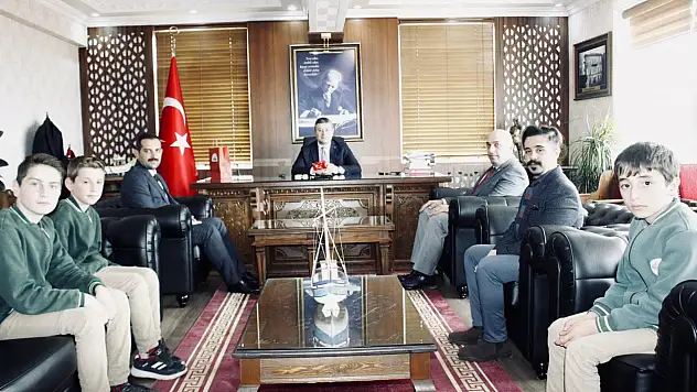 Kaymakam Uçar Misafirlerini Ağırladı