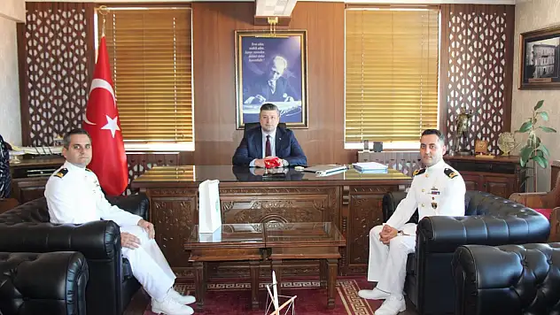 Kaymakam Uçar, TCG Tuzla Gemisi Komutanlarını Ağırladı
