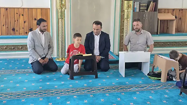 Kaymakam Uslu, Yaz Kur'an Kurslarını Ziyaret Etti