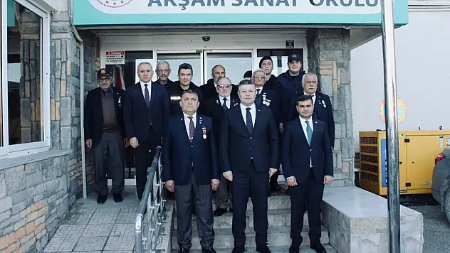 Kaymakamlar, Gaziler Onuruna Yemek Düzenledi