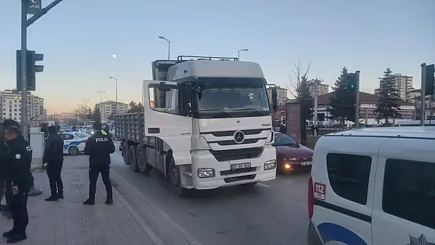 Kazada Ağır Yaralanan Yaşlı Kadın Hayatını Kaybetti!