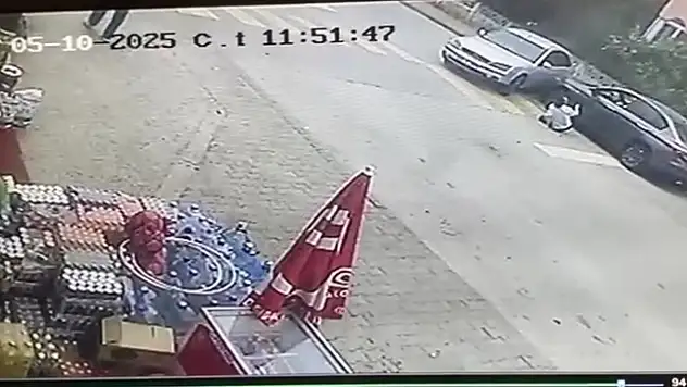 Aracın Altında Kalmaktan Son Anda Kurtuldu