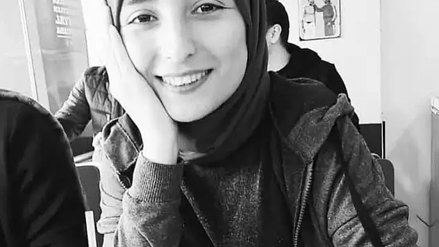 Hayat Mücadelesini Kaybetti