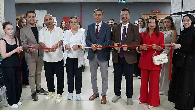 KBÜ'de Endüstriyel Tasarım Bölümü öğrencilerinden proje sergisi