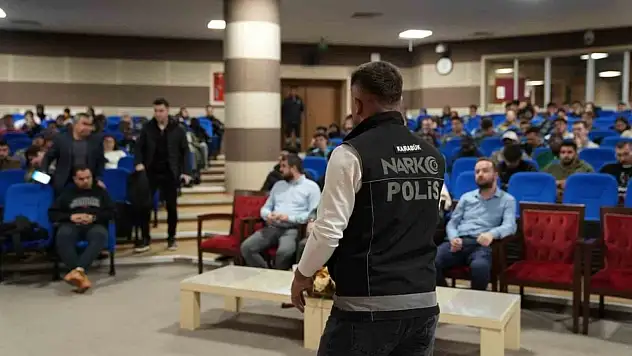KBÜ'de Narkorehber Gençlik Eğitimi Verildi