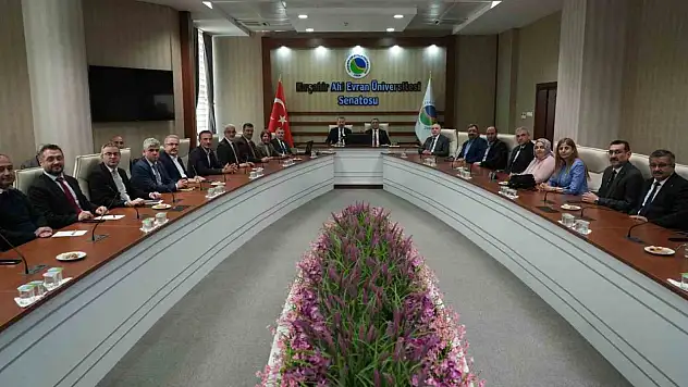 KBÜ Heyeti Kırşehir Ahi Evran Üniversitesi İle İş Birliğini Değerlendirdi