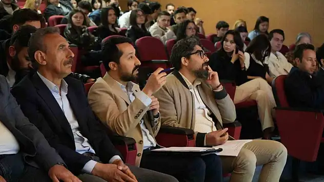 KBÜ İletişim Fakültesi'nde kurmaca film gösterimleri gerçekleştirildi