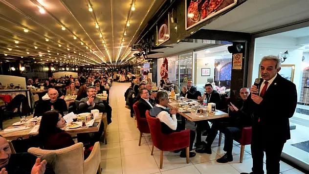 Keloğlu'na Veda Yemeği