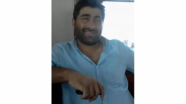Kesilen ağacın altında kalan işçi hayatını kaybetti