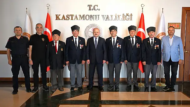 Kıbrıs Gazileri Valilikte Ağırlandı