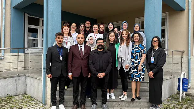Kız Çocuklarının Hayatına Dokundular