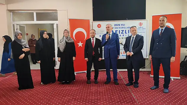 Kız Hafızlar Yarıştı