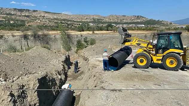 Kızamıklı Sokak'ta Taşkın Önleme Çalışmaları Sürüyor