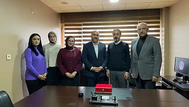 Kızılay'dan Gazetemize Ziyaret