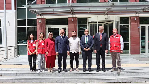 Kızılay'dan İnebolu'ya Ziyaret