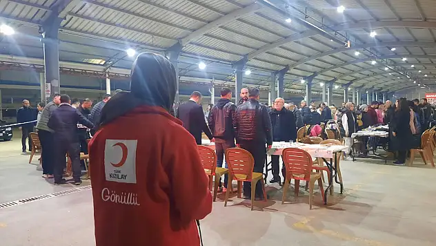 Kızılay, İstiklal Marşı'nın Kabulü'nü Kutladı