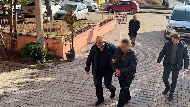 Kızının Erkek Arkadaşını Yaralayan Baba Adliyeye Sevk Edildi