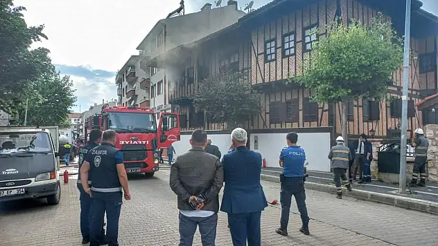 Konak'ta yangın paniği