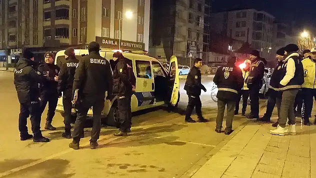 Kontrol Noktasından Kaçan Şahsın Üzerinden Satır Çıktı