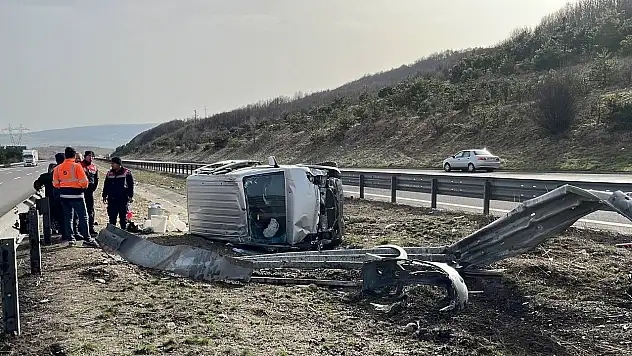 Kontrolden Çıkan Araç Bariyerleri Söktü: 1 Yaralı