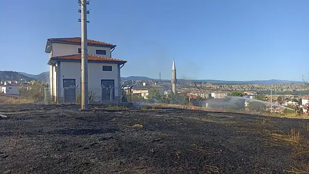 Korkutan ot yangını