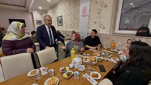Koruyucu Ailelerle Bir Araya Geldiler