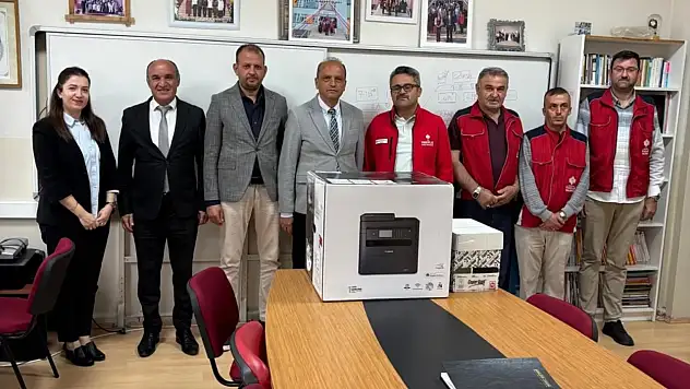 Köy Okullarına Eğitim Desteği Verildi