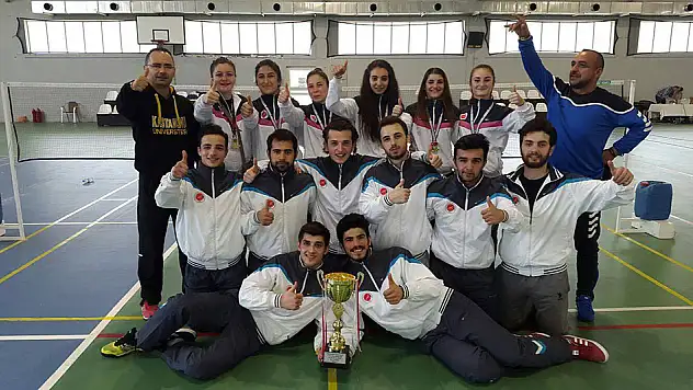 KÜ, Badmintonda Süper Lig'de