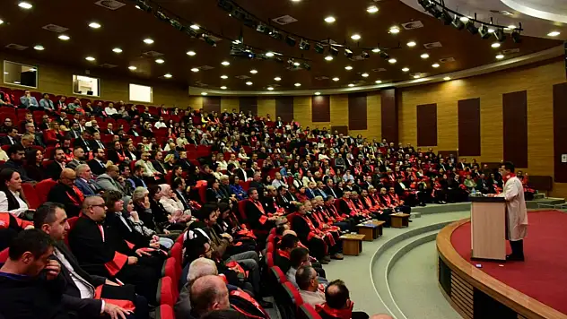KÜ'de 'Cübbe Giyme Töreni' gerçekleştirildi