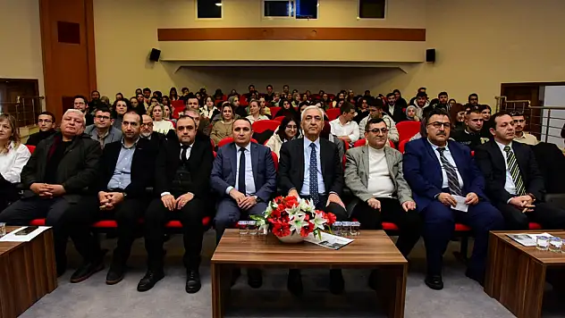 KÜ'de Öğretmenler Günü Coşkuyla Kutlandı