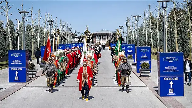 'Külliye'de Ramazan' Etkinliklerinde Jandarma Mehteran Komutanlığı Konser Verdi