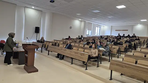 Kumar Ve Teknoloji Bağımlılığı Anlatıldı