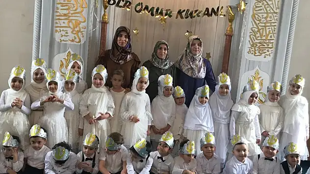 Kur'an'a Geçiş Sevinci Yaşadılar