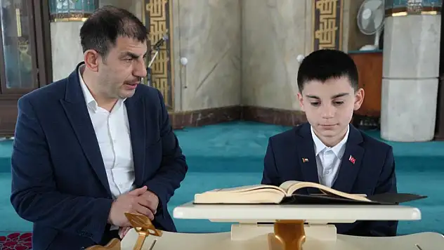 Kur'an-ı Kerim'i Güzel Okuma Yarışmasında Türkiye Birincisi Oldu