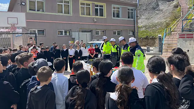 Küre'de Trafik Haftası Kutlandı