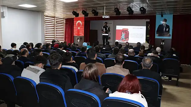 Küre'de Uyuşturucuya Karşı Bilinçlendirme Eğitimi Verildi
