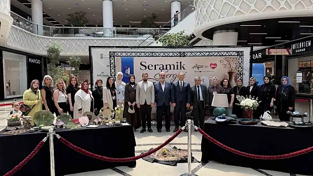 Kursiyerlerin seramik ürünleri görücüye çıktı