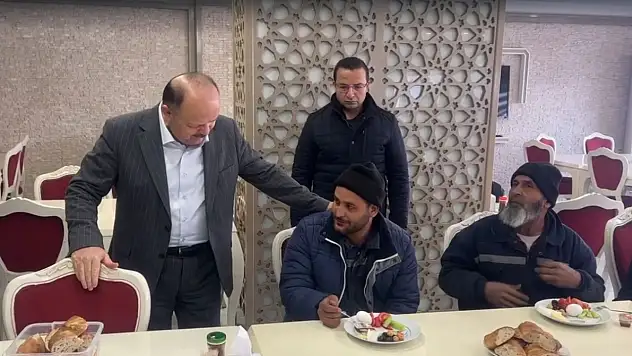 Kurtarılan Mürettebata Ziyaret