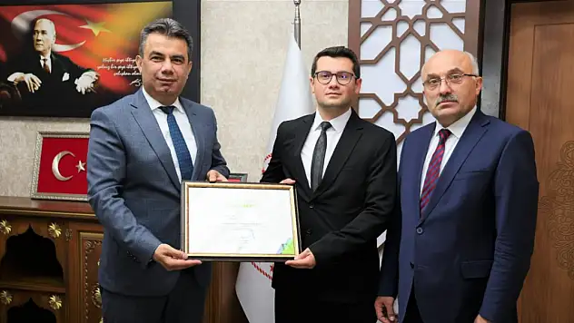 Kurucaören Ortaokulu Çevre Beraatı Aldı