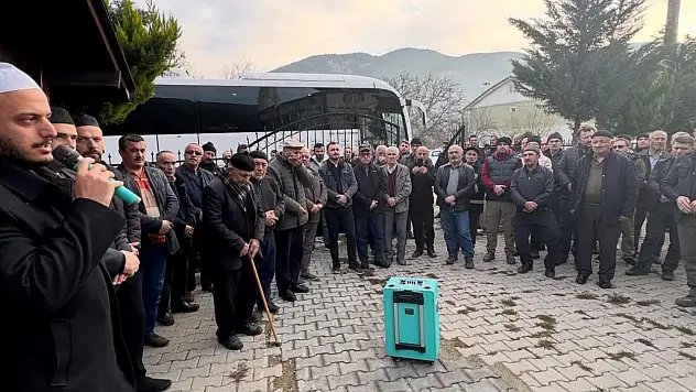 Kutsal Topraklara Dualarla Uğurlandılar