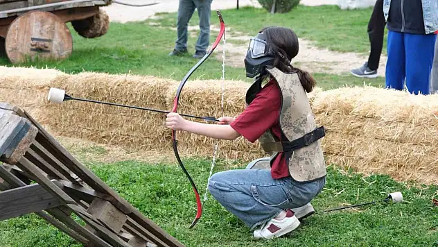 Ok Savaşları Yarışması Renkli Görüntülere Sahne Oldu