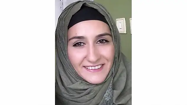 Mantar Zehirlenmesi Şüphesiyle Tedavi Altına Alınan Hamile Kadın Kurtarılamadı