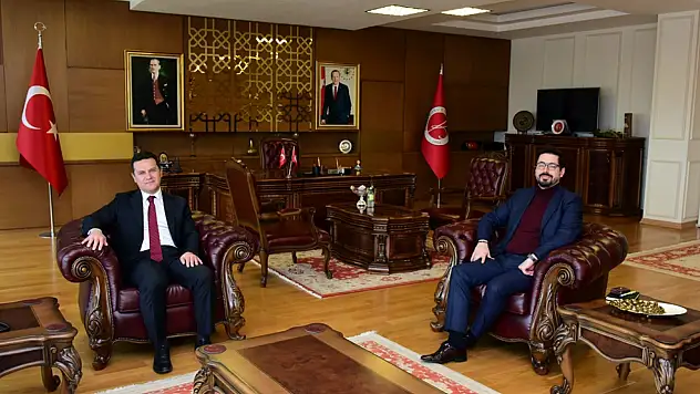 Mehmet Kerem Seven'den Rektör Topal'a Ziyaret